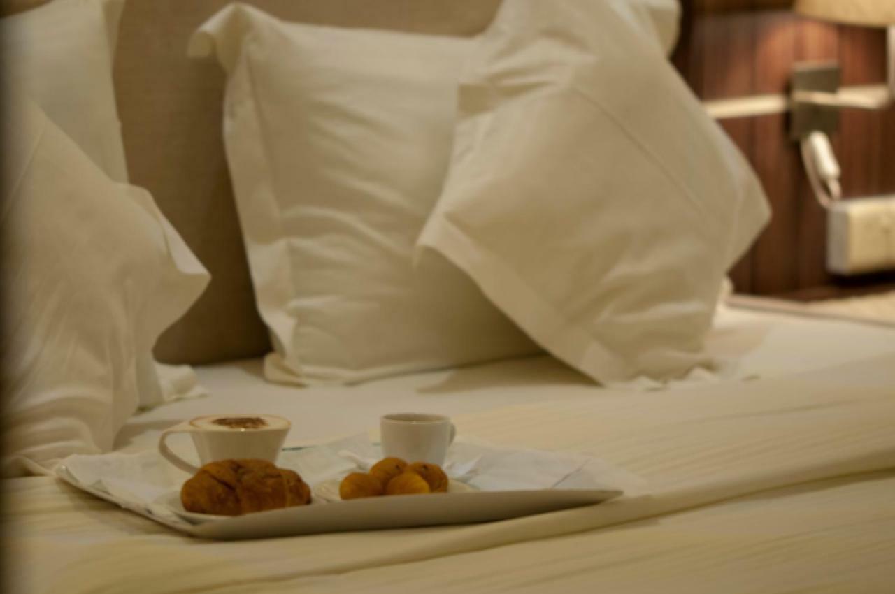 Elite Suites Hotel - Al Muruj Ar Riyad Esterno foto